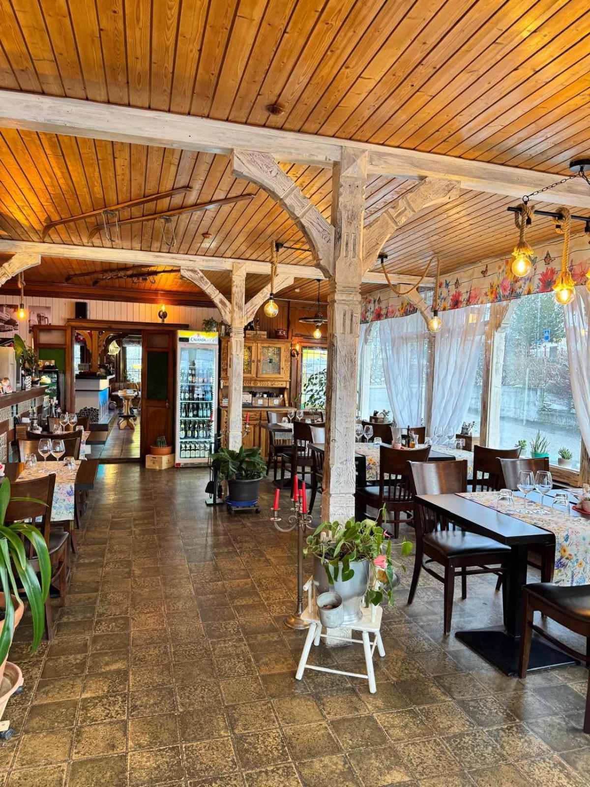 Hotel Post Cunter Biancardi Savognin Bagian luar foto
