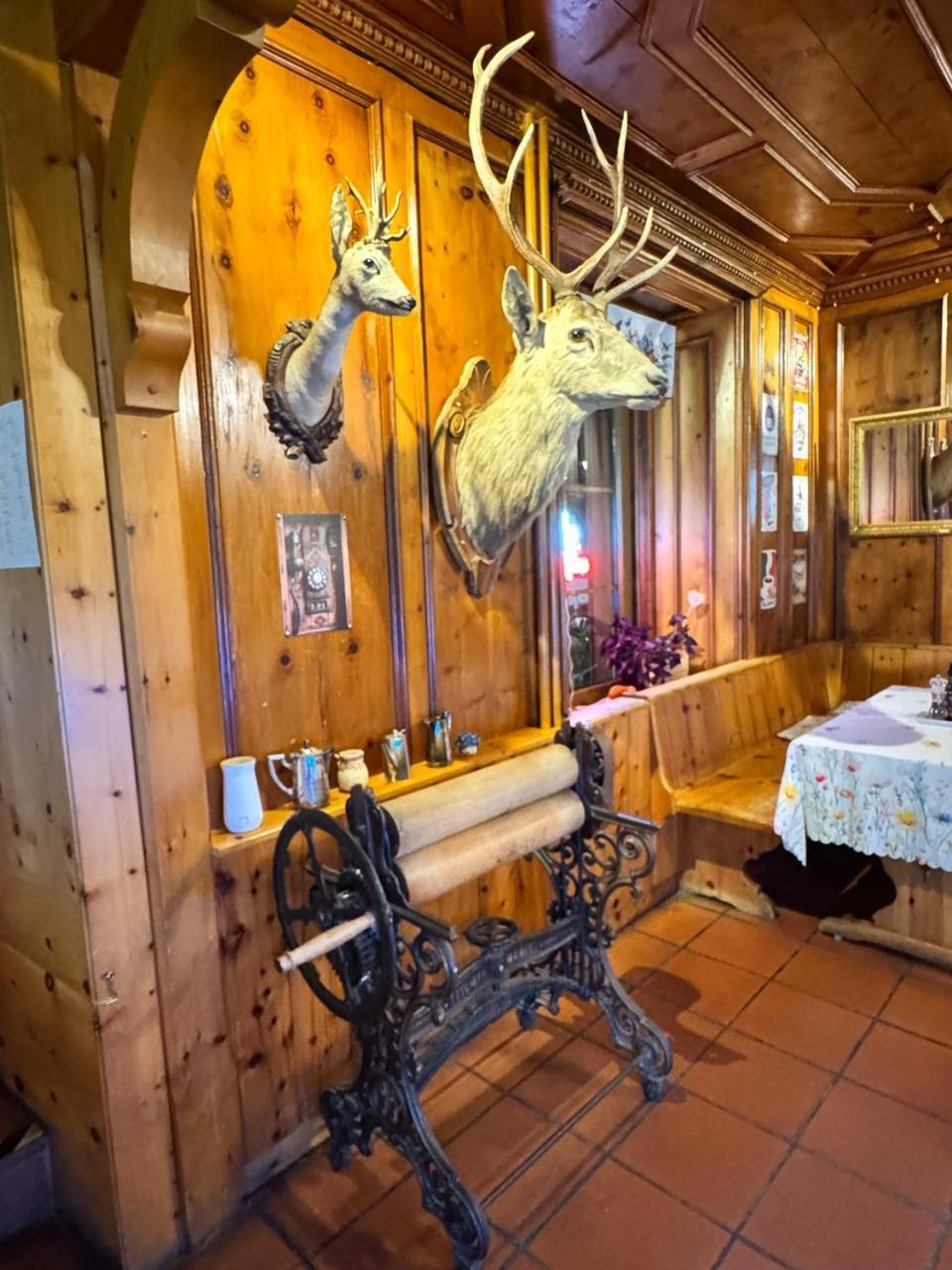 Hotel Post Cunter Biancardi Savognin Bagian luar foto