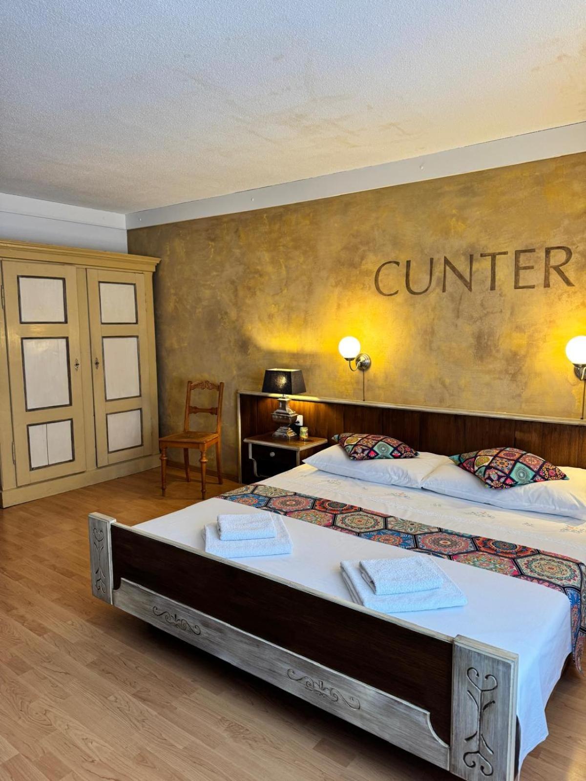 Hotel Post Cunter Biancardi Savognin Bagian luar foto