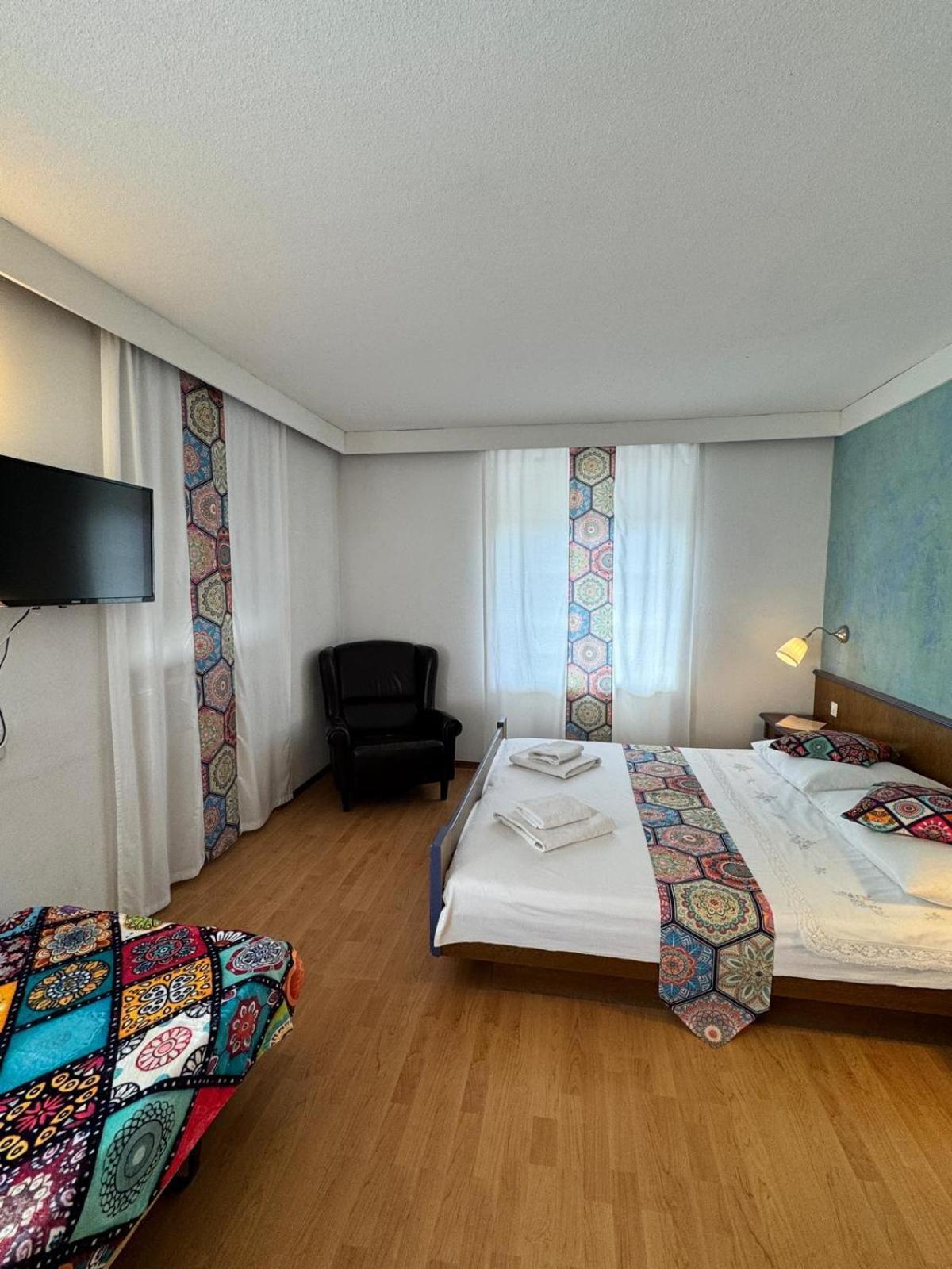 Hotel Post Cunter Biancardi Savognin Bagian luar foto