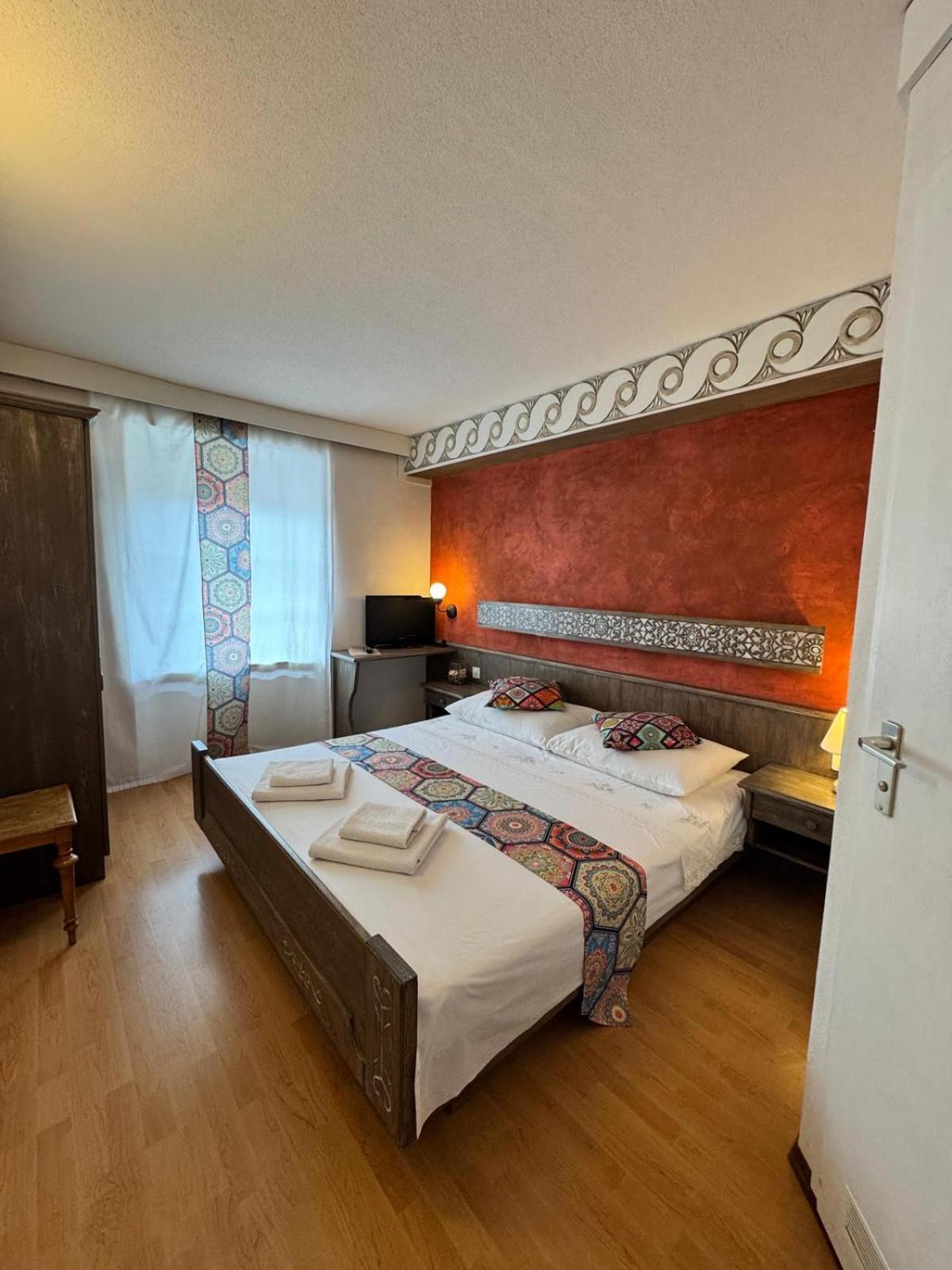 Hotel Post Cunter Biancardi Savognin Bagian luar foto